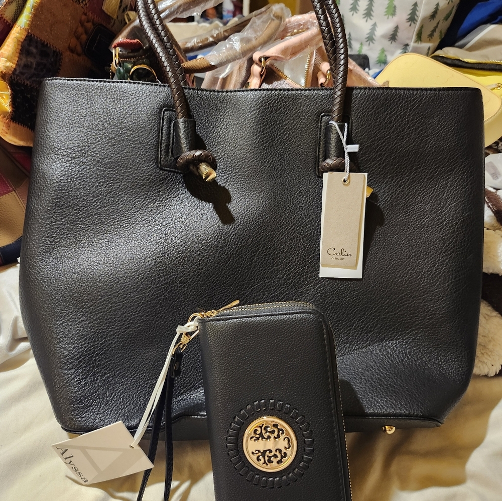 Black Tote with Matching Wallet
